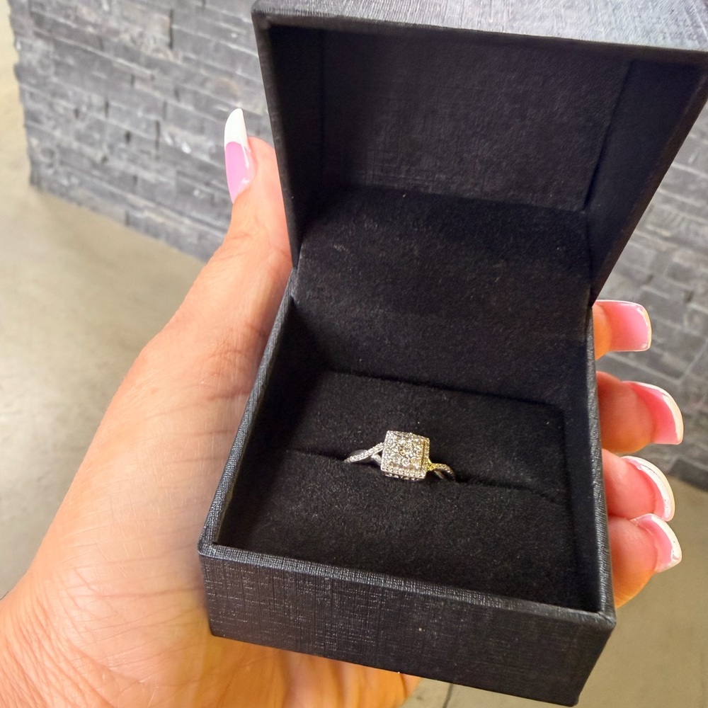 KAY engagement ring size 7.5